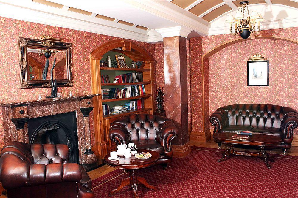 Meadowlands Hotel Трали Экстерьер фото